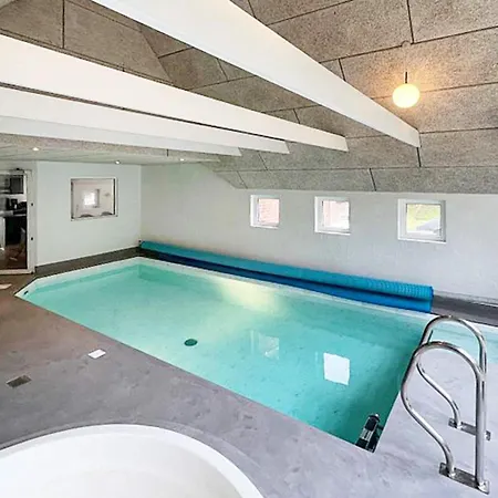 10 Person Holiday In N Rre Nebel