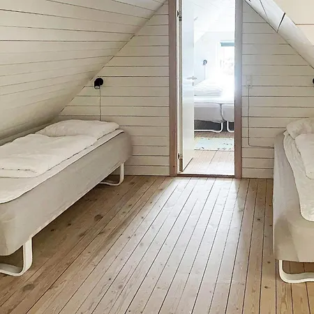10 Person Holiday In N Rre Nebel בית נופש *